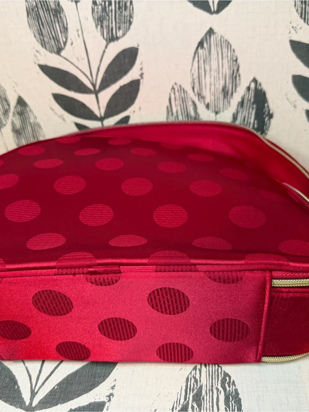 Estée Lauder 2025 Holiday Red Polka Dot Cosmetic Train Case Makeup Bag